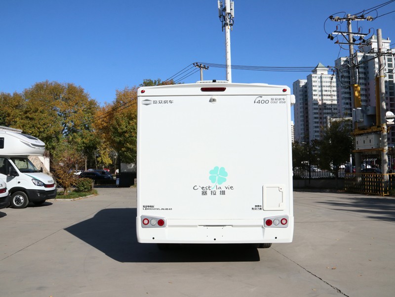 2021年選房車，自動檔、大空間、國六