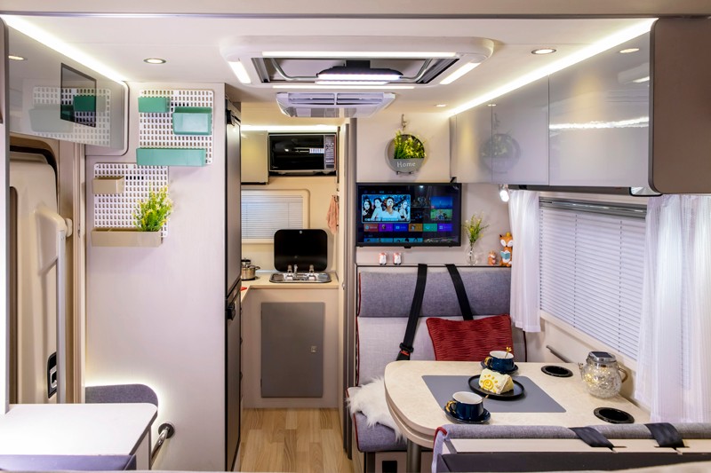 3月，北京房車(chē)展，看長(zhǎng)城炮房車(chē)