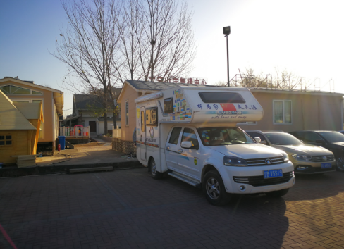 你沒看錯，歡迎來到2012年的房車世界！