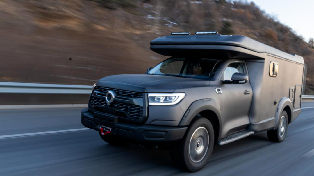 氣場(chǎng)全開(kāi)！駱駝房車(chē)最強(qiáng)全明星陣容，齊了！