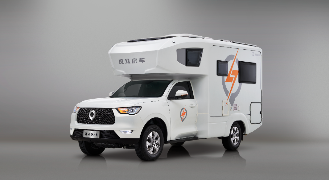 氣場(chǎng)全開(kāi)！駱駝房車(chē)最強(qiáng)全明星陣容，齊了！