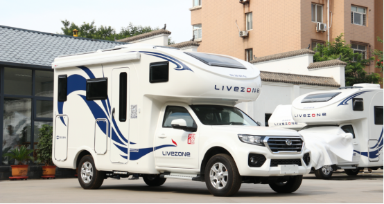 氣場(chǎng)全開(kāi)！駱駝房車(chē)最強(qiáng)全明星陣容，齊了！