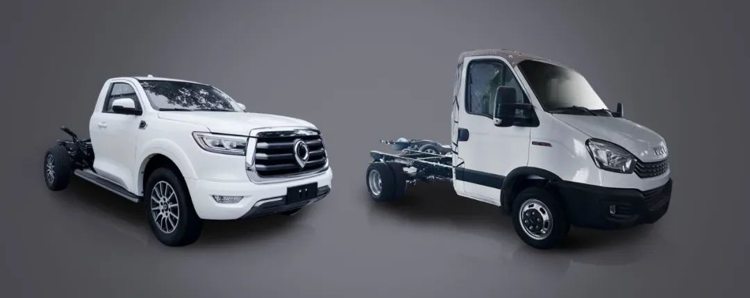 盤點(diǎn)房車底盤：依維柯底盤vs皮卡底盤，哪個(gè)更適合你？